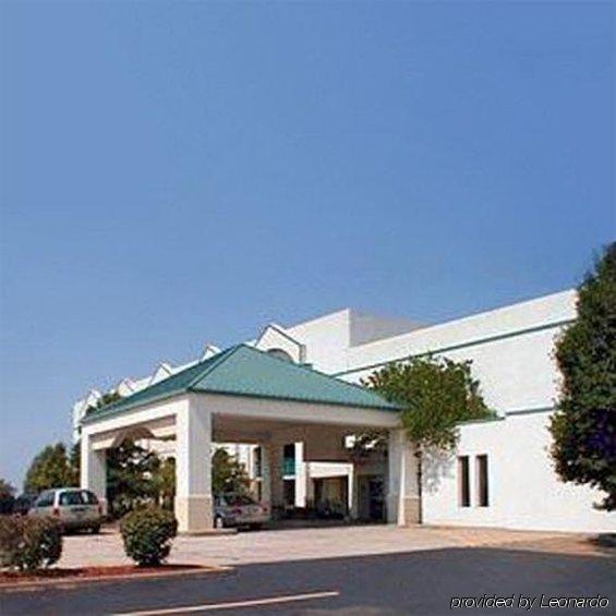 The And Banquets Hotel
