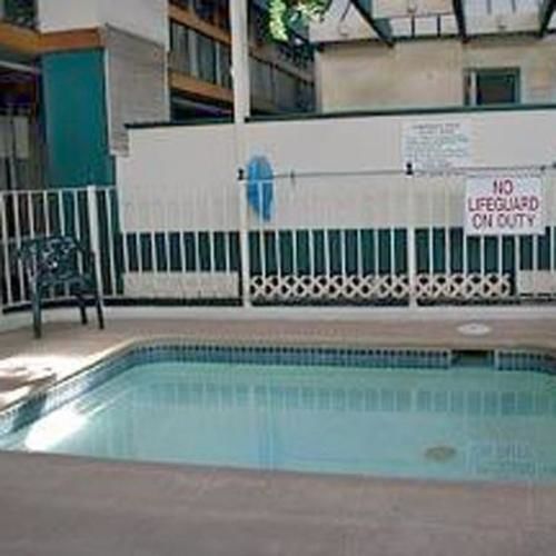 The And Banquets Hotel