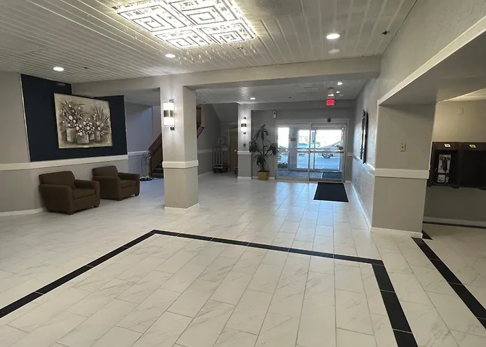 The Lodge Hotel And Banquets