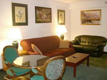 The And Banquets Hotel 2*